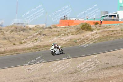 media/Apr-20-2025-AHRMA (Sun) [[393a79c373]]/Race/Group 11 early race/Turn 4b/